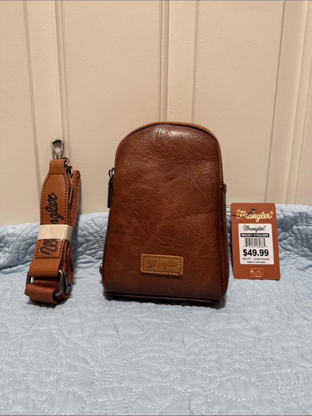 NWT Wrangler Women’s Brown Faux Leather Montana West Crossbody Bag